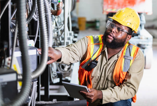 Best Emergency Electrical Repair  in Loogootee, IN